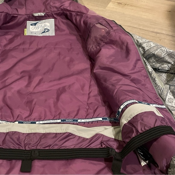Burton Dryride The White Collection Floral Women's Ski Snowboard Jacket Size M - Picture 6 of 8